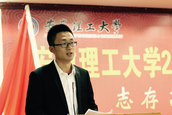 第十二届中国大学生年度人物候选人丁长栋事迹
